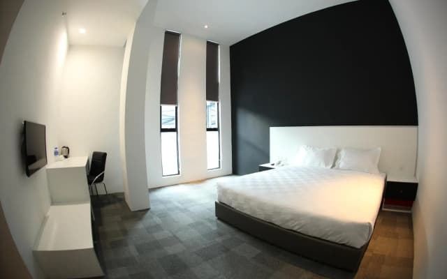 Beverly Hotel - photo 3