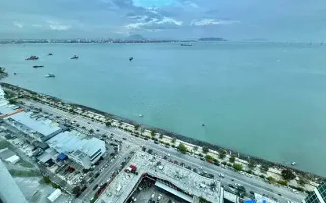 Georgetown Seaview Duplex 2Br for 6 Guests at Maritime Suites 073A - photo 4