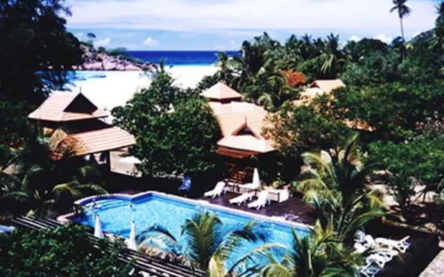 Coral Redang Island Resort - photo 4