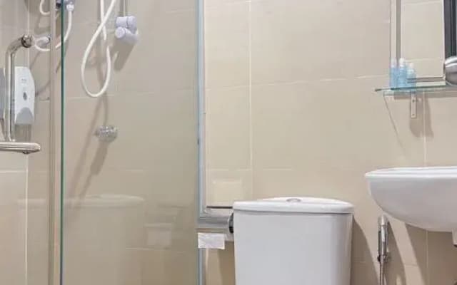 Chariton Hotel Skudai Kiri - photo 4