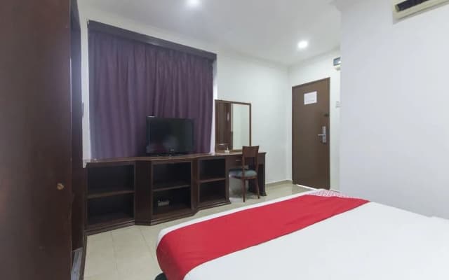 OYO 964 Venice Fajar Hotel - photo 2