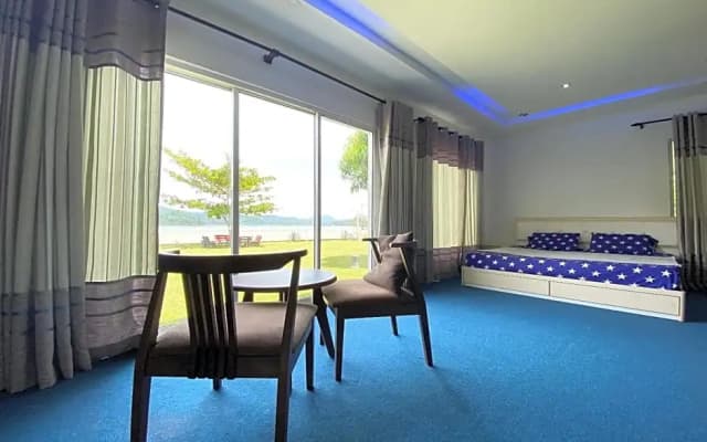 OYO Home 90319 Ambong Bay Resthouse Homes - photo 4