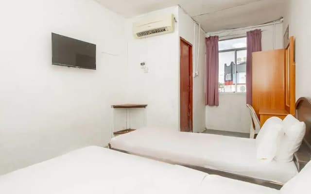 To Day Hotel by OYO Rooms - photo 4