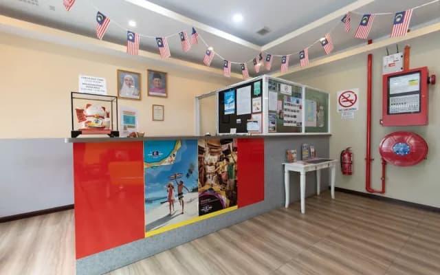 Capital O 89344 Labuan Avenue Hotel - photo 2