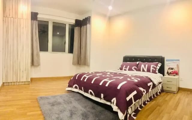 One South Garden Apartment - photo 5