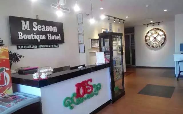 M Season Boutique Hotel - photo 2