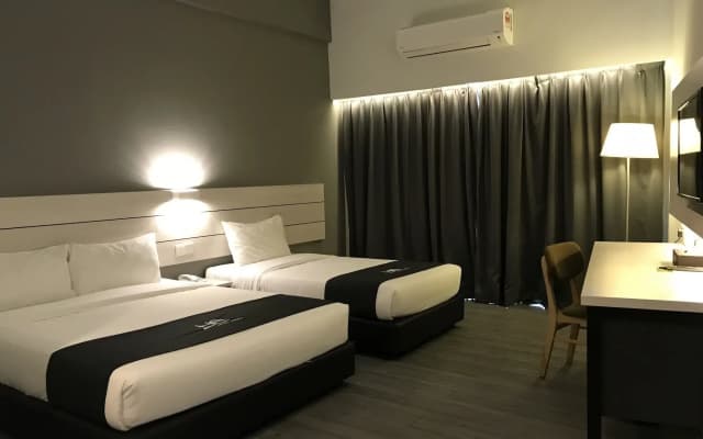 Hotel Arissa - photo 4