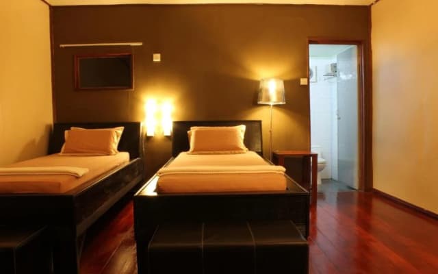 The Last Frontier Boutique Resort - photo 3