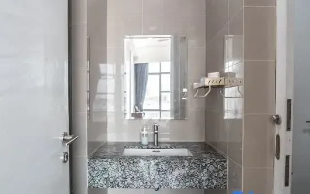 The Azure Residences Kelana Jaya by Airhost - photo 2