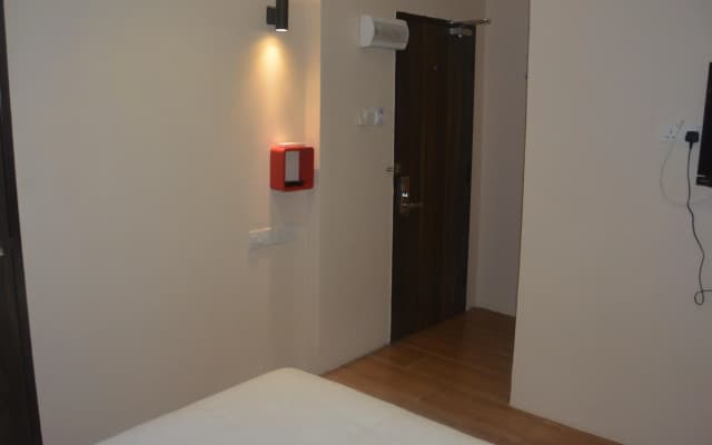New Town Hotel Puchong - photo 2