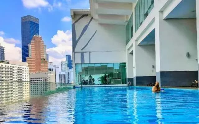 Lila Suites One Bukit Ceylon - photo 4
