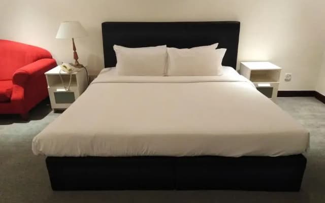 KL Apartment Suites at Times Square - photo 3