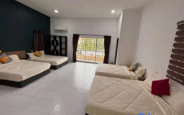 Ipoh 4BR Family Villa｜Spacious Stay for 21 Pax - photo 2