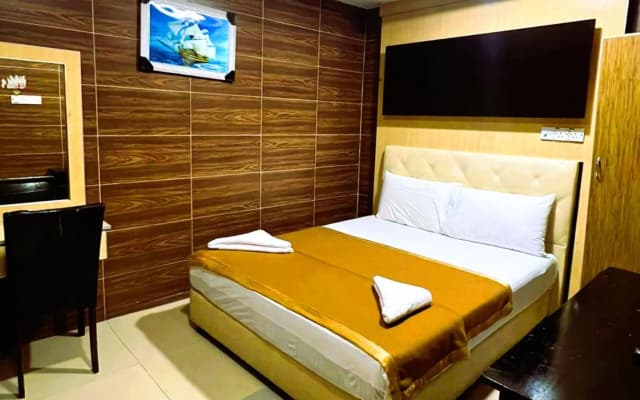 Batu Caves Hotel - photo 3