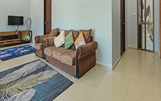 OYO Home 90448 Nurbayu Guest House - photo 2