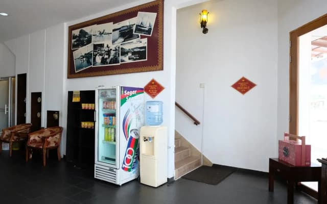 Grand City Hotel I By OYO Rooms - photo 4