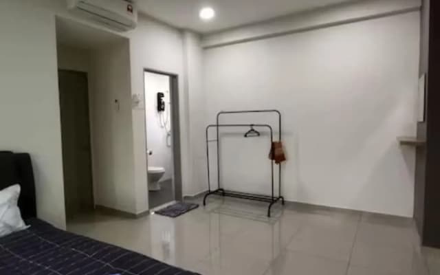 191 Cozy CasaKayangan 3BR by Grab A Stay - photo 5
