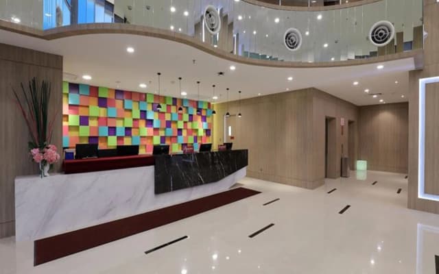 Amerin Hotel Johor Bahru - photo 2