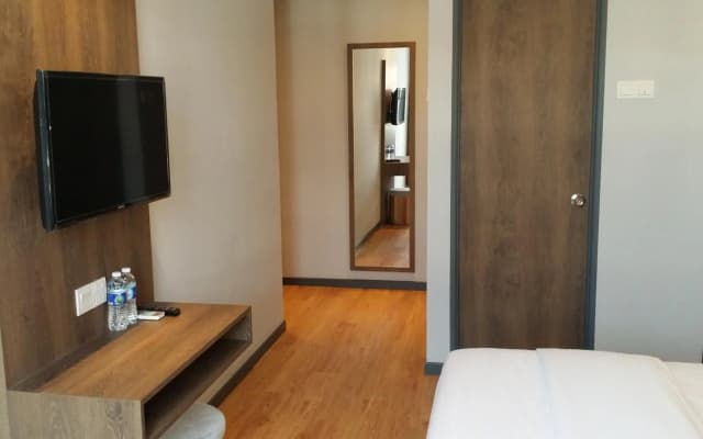 Go Hotel - photo 4
