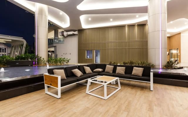 OYO 469 Home 2 BR Robertson Bukit Bintang Spacious Condo - photo 5