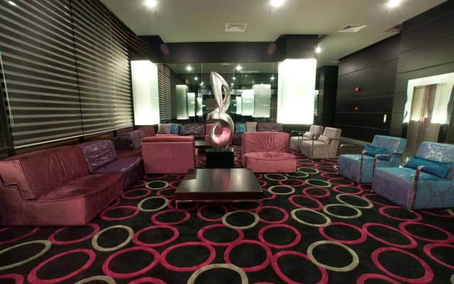 Pariss Hotel Johor Bahru - photo 2