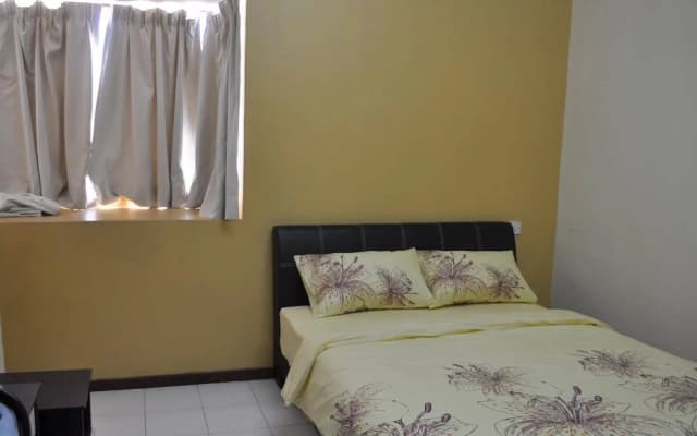 Villa Emas Condominium - photo 3