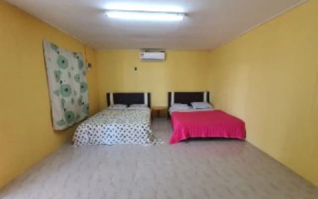 SPOT ON 90225 Barokah Chalet - photo 2