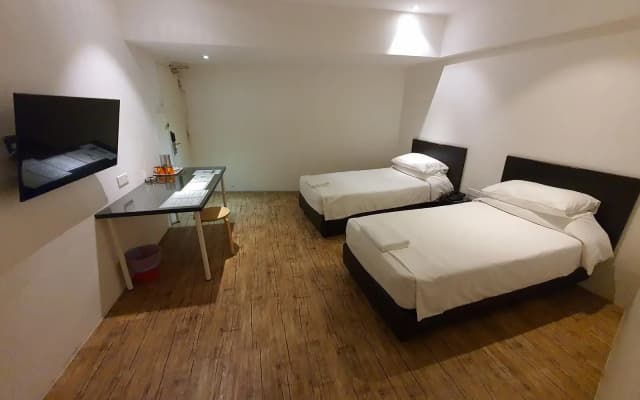 Riverine Garden Hotel - photo 4
