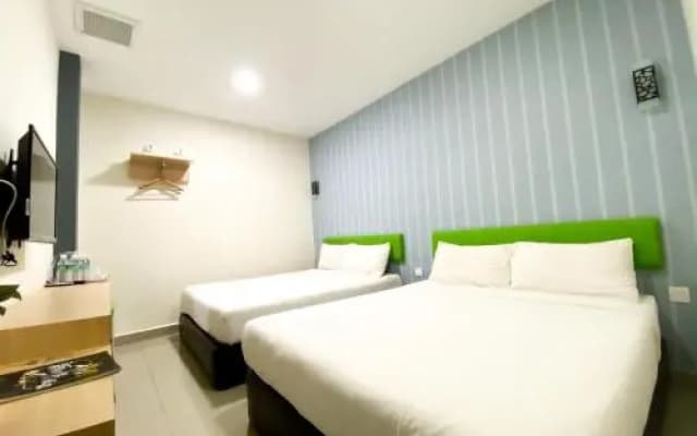 Carlsun Hotel - photo 3