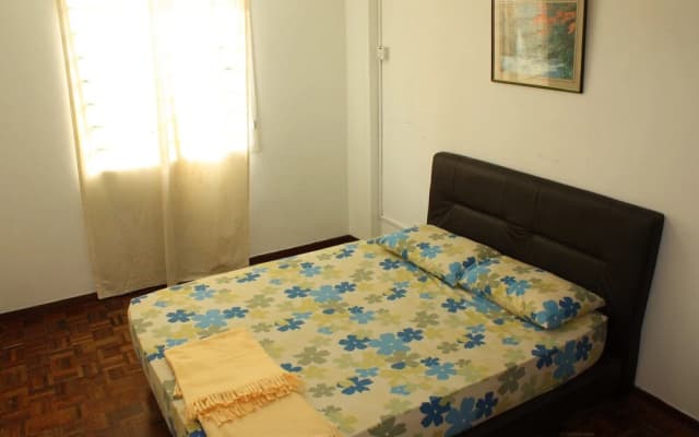 Teratai Homestay Suria Apartment - photo 5