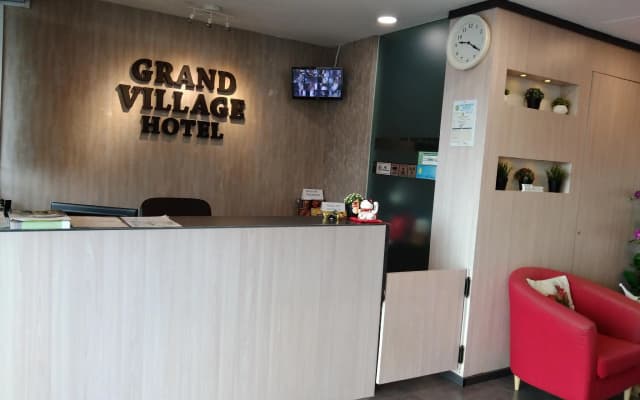 Grand Village Hotel - photo 2