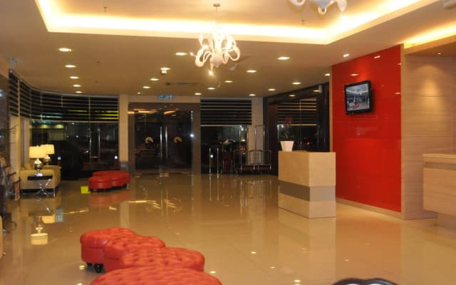Grand Sentosa Hotel - photo 2