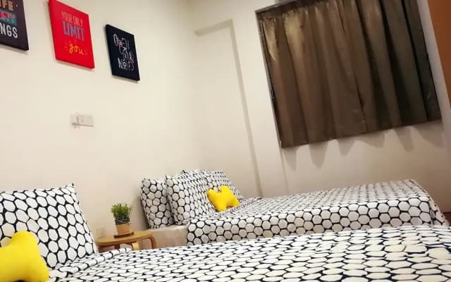 Lazy Elephant Guesthouse - photo 5