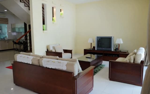 Natol Homestay - Sydney Batu Kawa MJC New Townships - photo 2