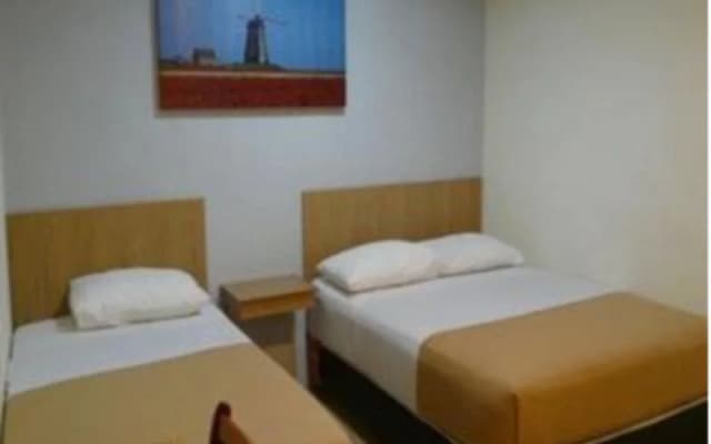 Hotel Hanya Satu - photo 3