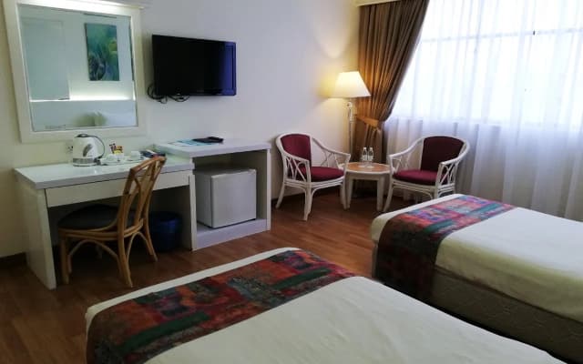 Grand Barakah Hotel - photo 3