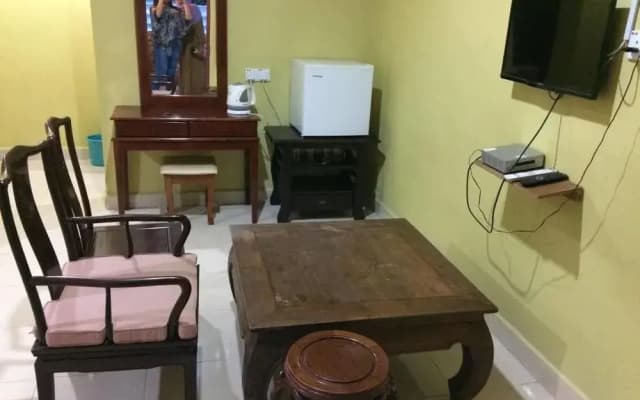 Bohok Guesthouse - photo 2