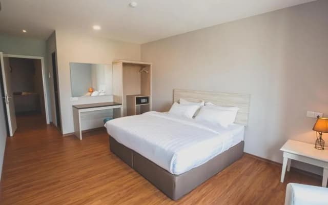 V3 Hotel & Residence Seri Alam - photo 5