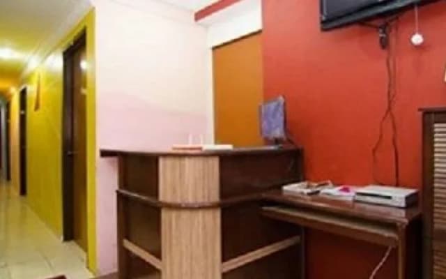 Funky Guest House - photo 2