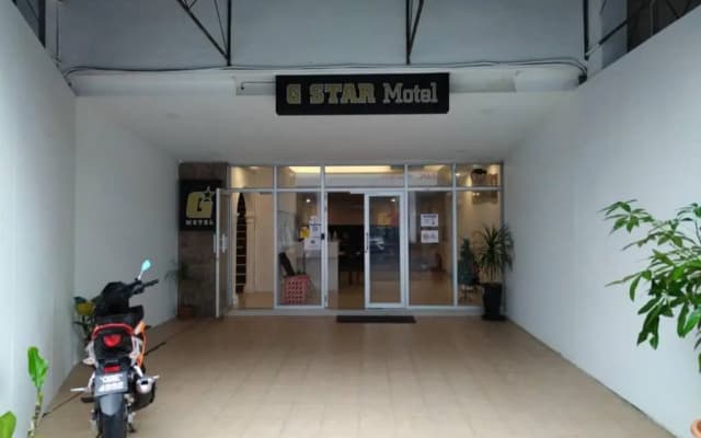 G Star Motel - photo 3