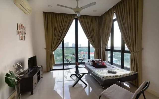 Lux Dpristine 3BR Home w Views, 5mins to Legoland - photo 3