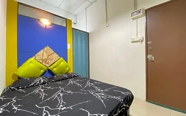 Spot on 90293 Sk Budget Hotel - photo 2