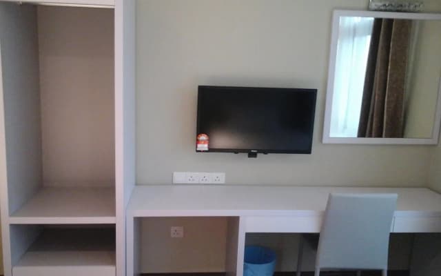 EasyRest Hotel - photo 4