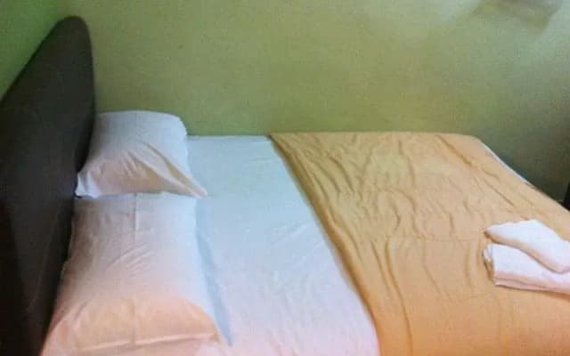 Fully House Hotel - photo 4