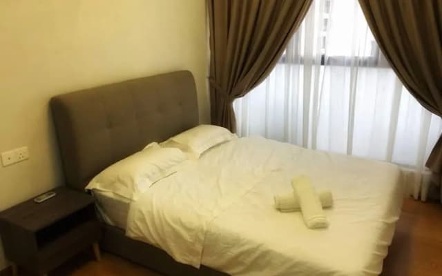 Spacious @ Country Garden Danga Bay - photo 5