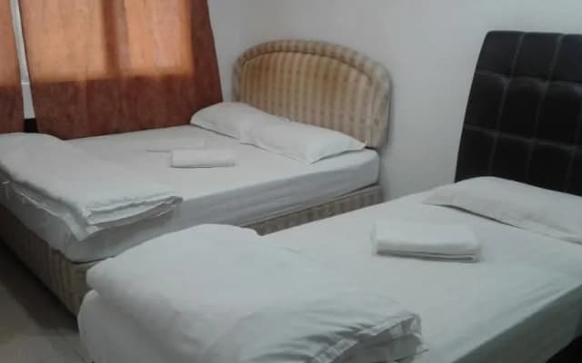 Oyo 988 Malawati Ria Hotel - photo 5