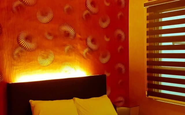 J Hotel - photo 4