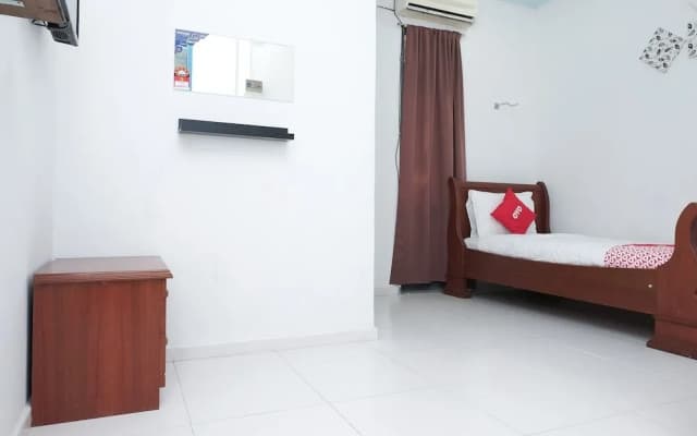 OYO 90018 River Village Hotel - photo 3