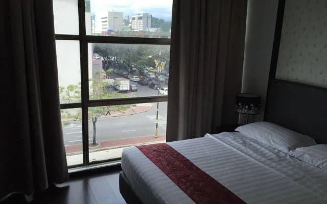 Le Hotel Kota Kinabalu - photo 4