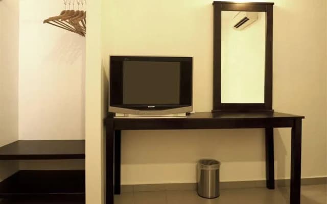 Hotel Seven - photo 3